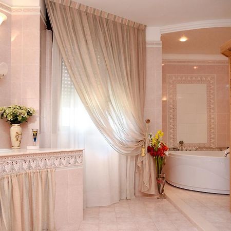 B&B Caravaggio San Donaci 外观 照片